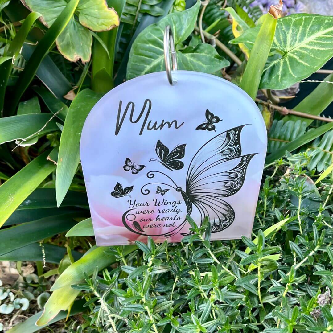 memorial-garden-plaques