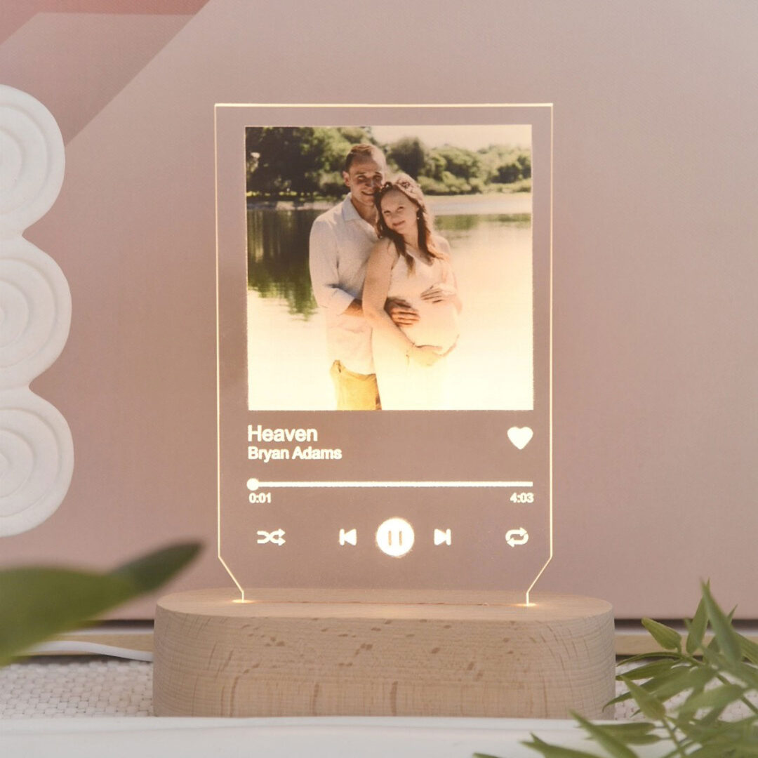 Custom Photo Night Light Chain Valley Gifts - Main Image