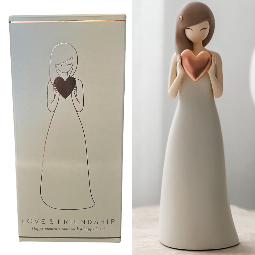 friendship-statue