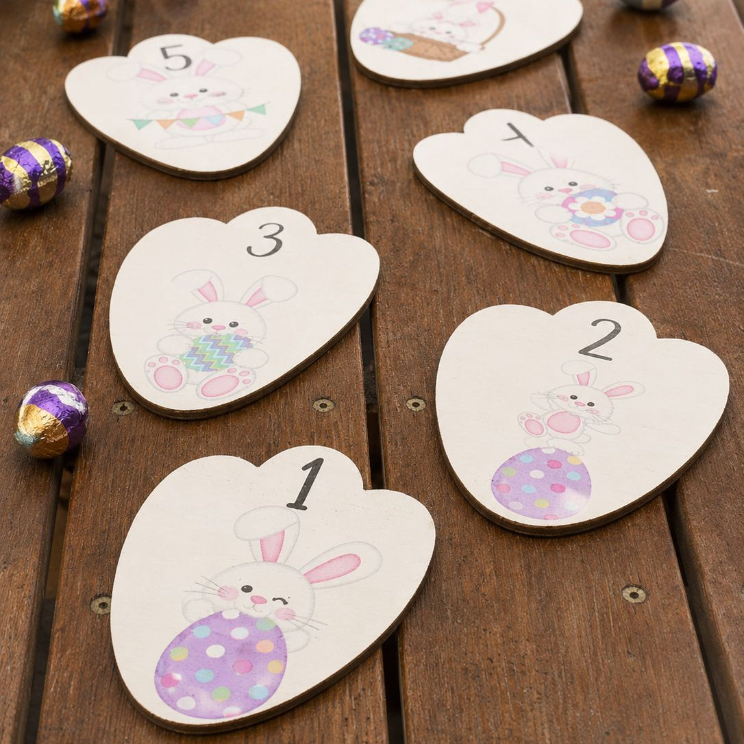easter hunt footprint