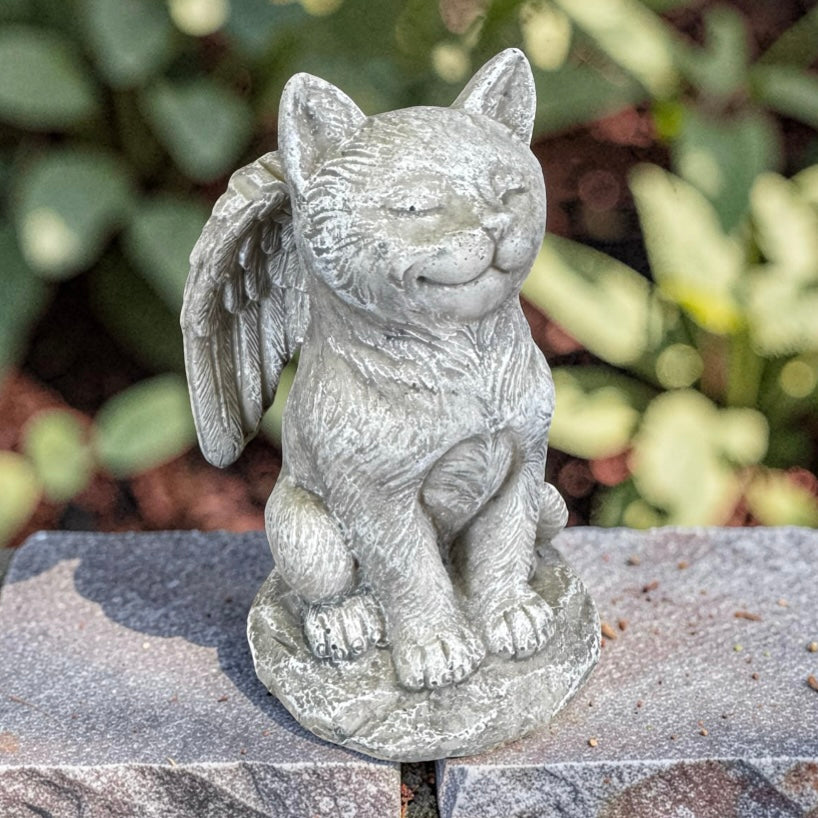 cat memorial angel statue sitting cat with wings