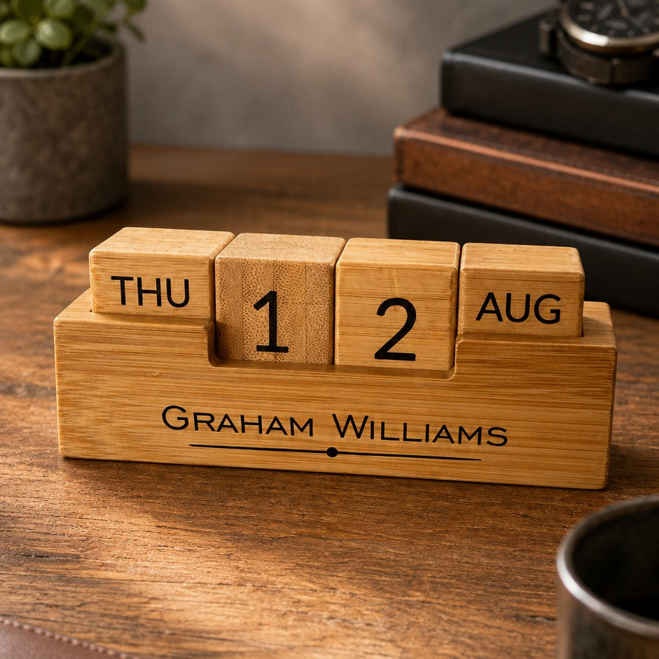 personalised desk calendar
