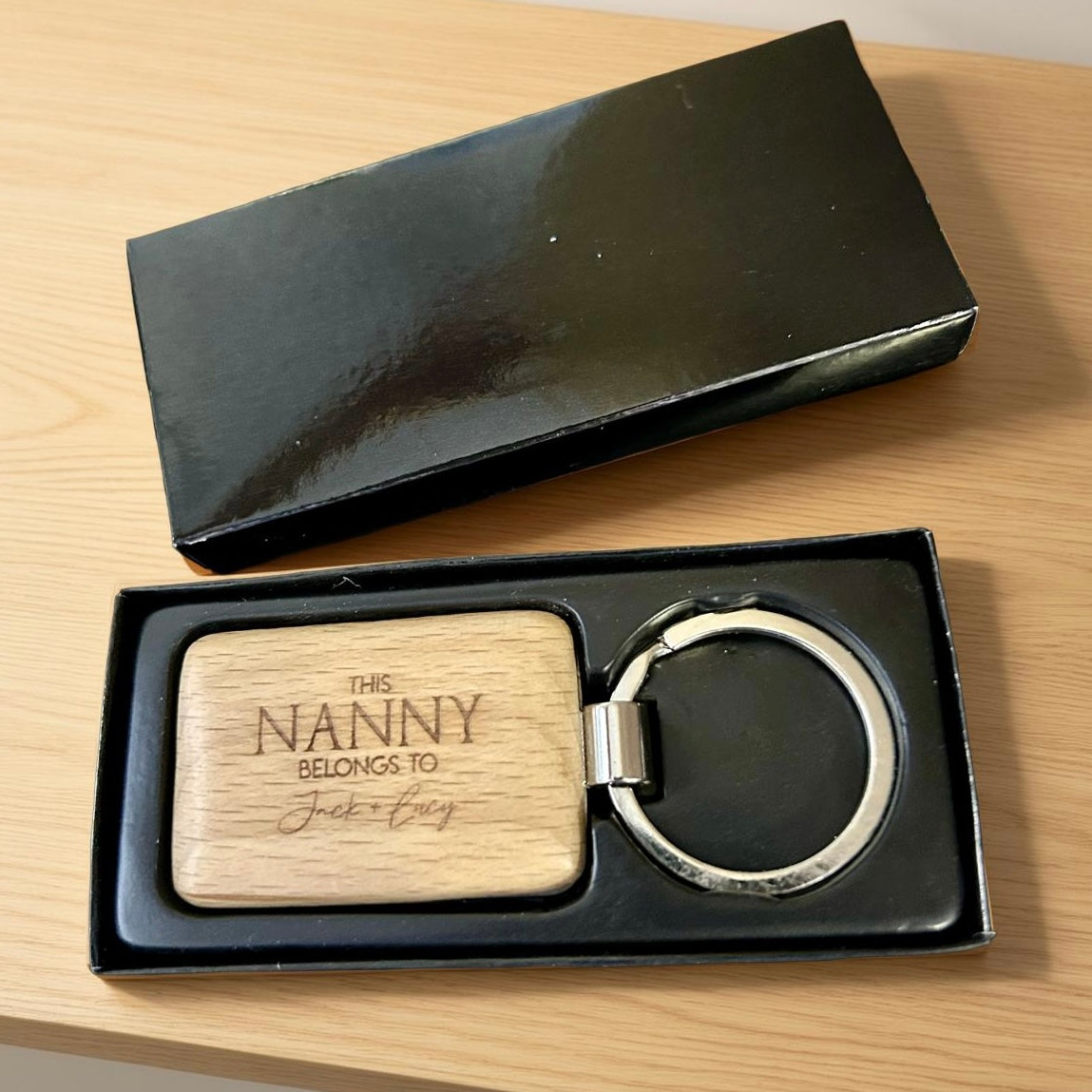 engraved keyring, belongs to