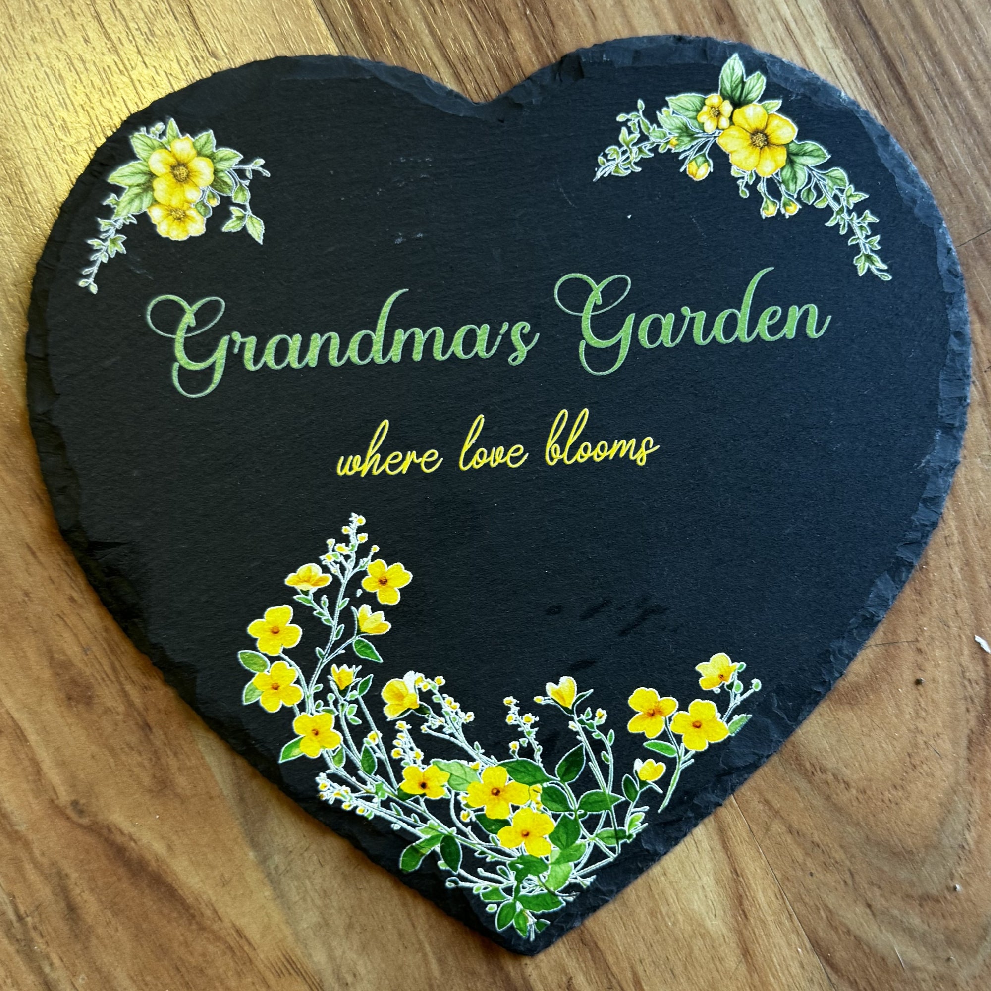 Outdoor personalised slate heart garden sign