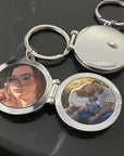 Locket-keyring-with-2-photos