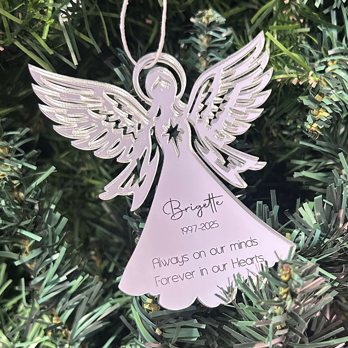 Christmas remembrance angel keepsake ornament