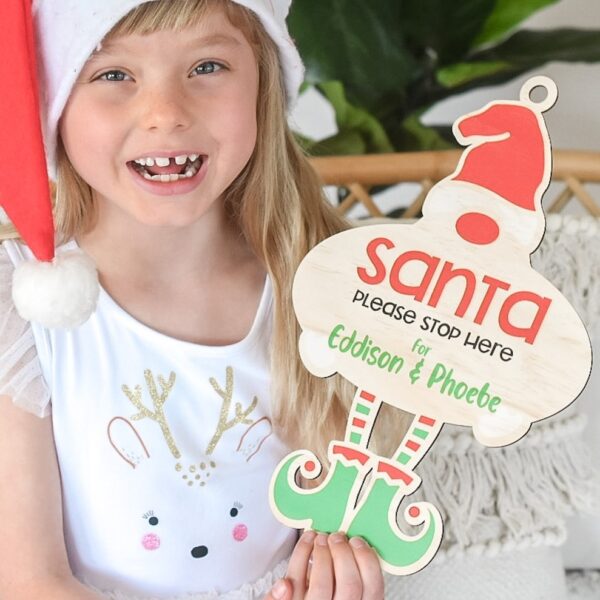 santa-stop-here-for-sign