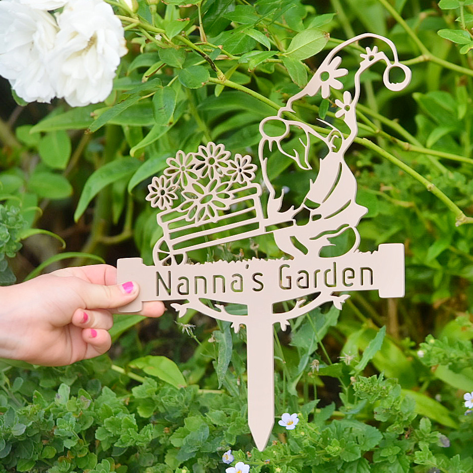 custom-garden-sign